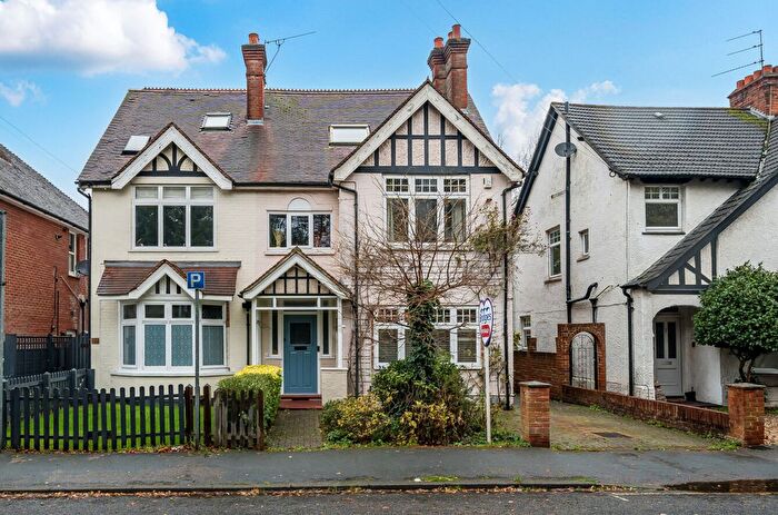 5 Bedroom Semi Detached House For Sale In Gordon Road, Camberley, Surrey, GU15