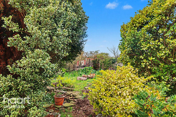 3 Bedroom Property For Sale In Queenborough Drive, Kent, ME12