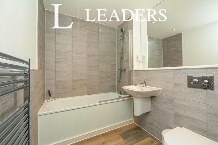 1 Bedroom Apartment To Rent In Station View, Guildford, GU1