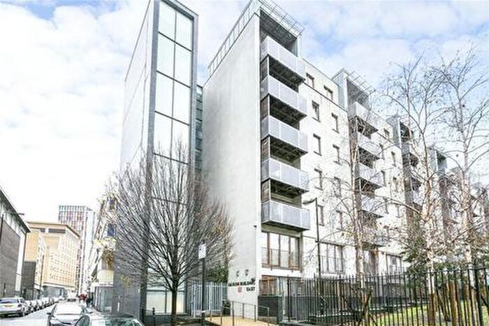 1 Bedroom Flat To Rent In Naylor Building West, Assam Street, Aldgate East, London, E1