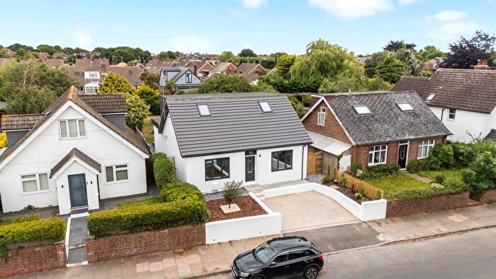 4 Bedroom Detached Bungalow For Sale In Stone Lane, Worthing, BN13