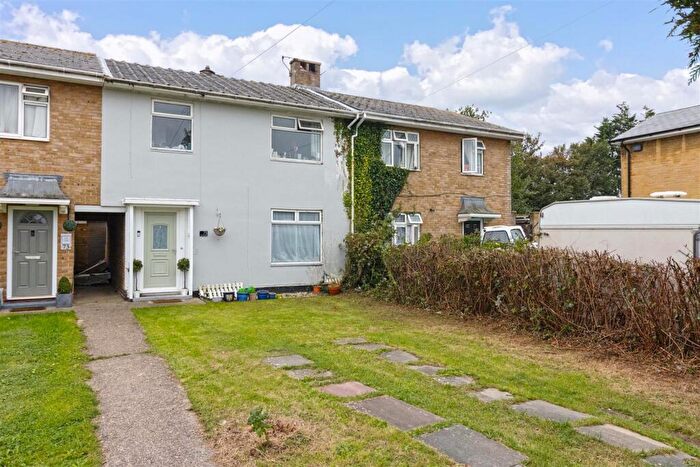 3 Bedroom Terraced House For Sale In The Quadrant, Goring-by-Sea, BN12