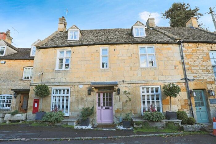 4 Bedroom Terraced House For Sale In Bourton On The Hill, Moreton-in-Marsh, Gloucestershire, GL56