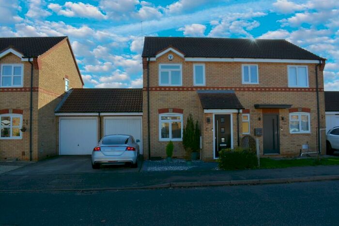 2 Bedroom Semi-Detached House To Rent In Wymondham, Monkston, Milton Keynes, MK10