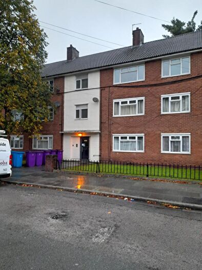 2 Bedroom Flat To Rent In Moss Gate Road, Liverpool, L14
