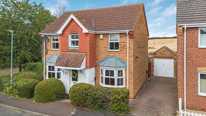 4 Bedroom Detached House For Sale In The Paddock, Alconbury, Cambridgeshire., PE28