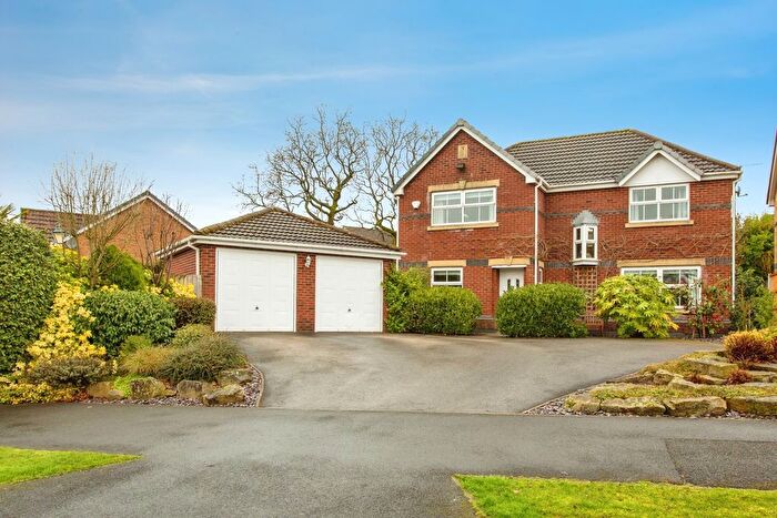 4 Bedroom Detached House For Sale In Magnolia Drive, Leyland, Lancashire, PR25