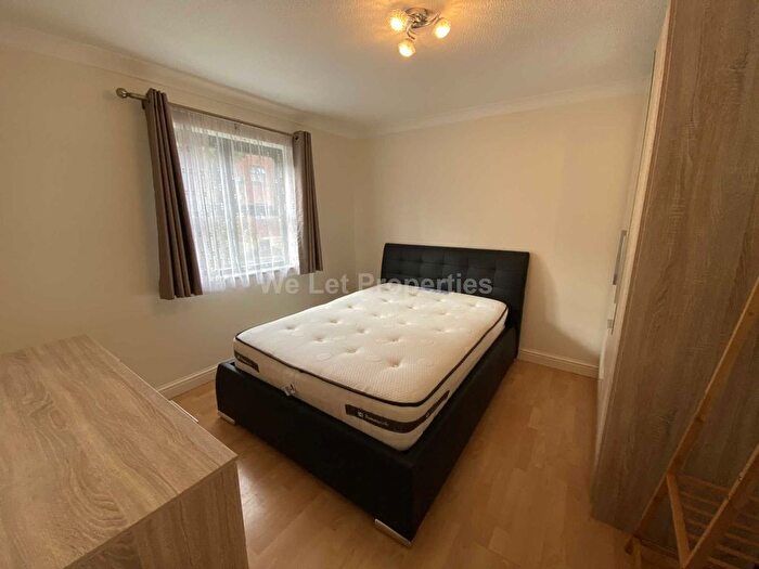 1 Bedroom Flat To Rent In Irwell House, Slate Wharf, M15