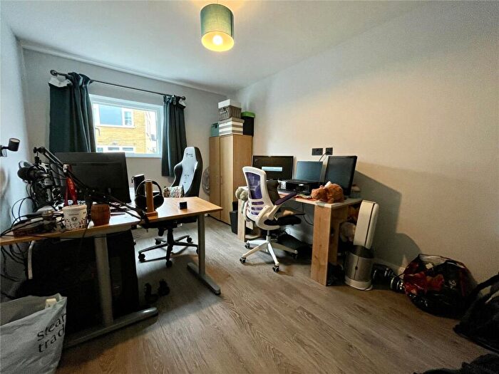 2 Bedroom Apartment To Rent In Burnaby Road, Bournemouth, Dorset, BH4