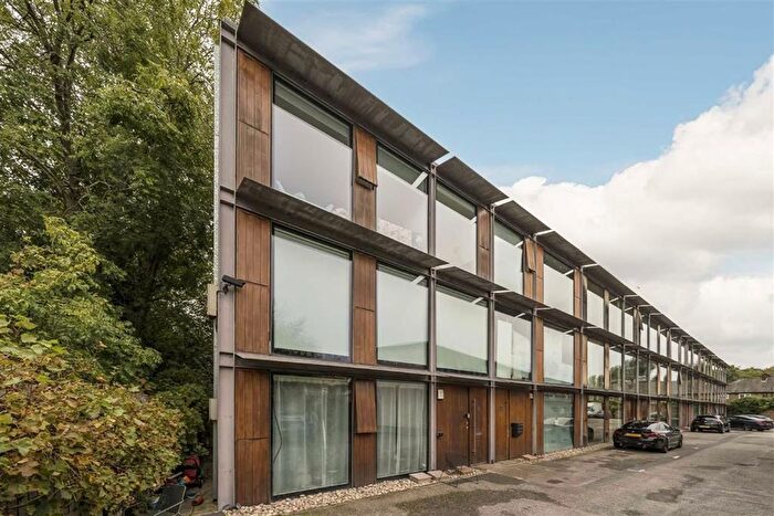 1 Bedroom Flat To Rent In Mulberry Place, London, SE9