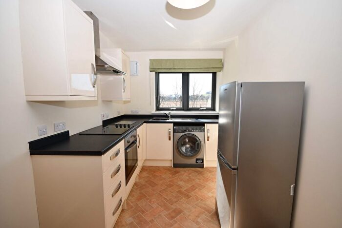 2 Bedroom Flat To Rent In Farlie View, Beauly, IV4