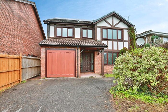 4 Bedroom Detached House For Sale In Sevenoaks Drive, Bournemouth, Dorset, BH7