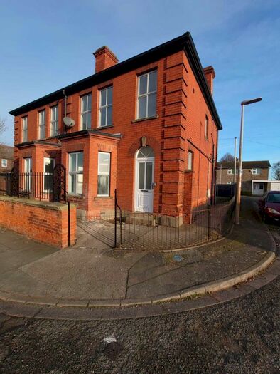 1 Bedroom Flat To Rent In Waterworks St, Immingham, DN40