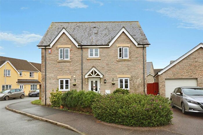 4 Bedroom Detached House For Sale In Rogers Crescent, Bideford, Devon, EX39