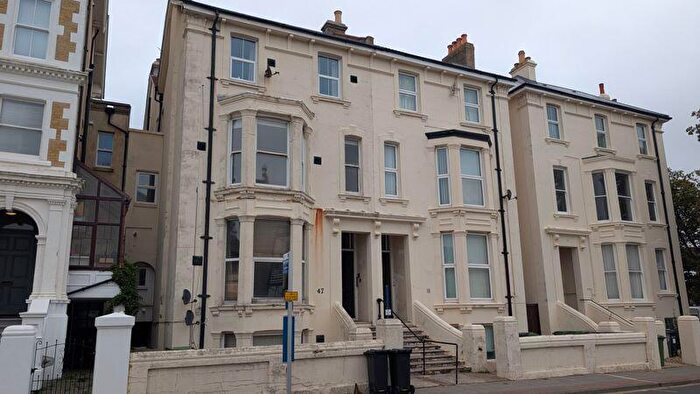 3 Bedroom Apartment For Sale In Clarendon Road, Southsea, PO5