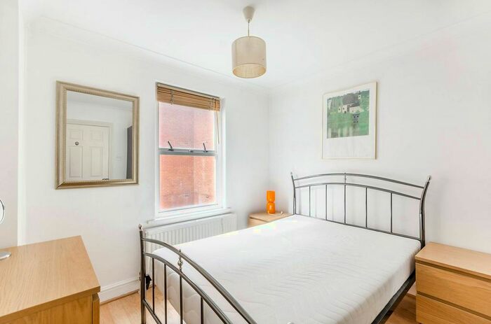 1 Bedroom Flat To Rent In Bloomsbury Street, Bloomsbury, London, WC1B