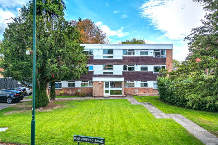2 Bedroom Flat For Sale In Blossomfield Road, Solihull, B91