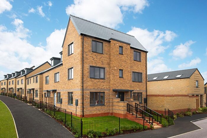 4 Bedroom End Of Terrace House For Sale In "Brentford" At Nuffield Road, St Neots, PE19