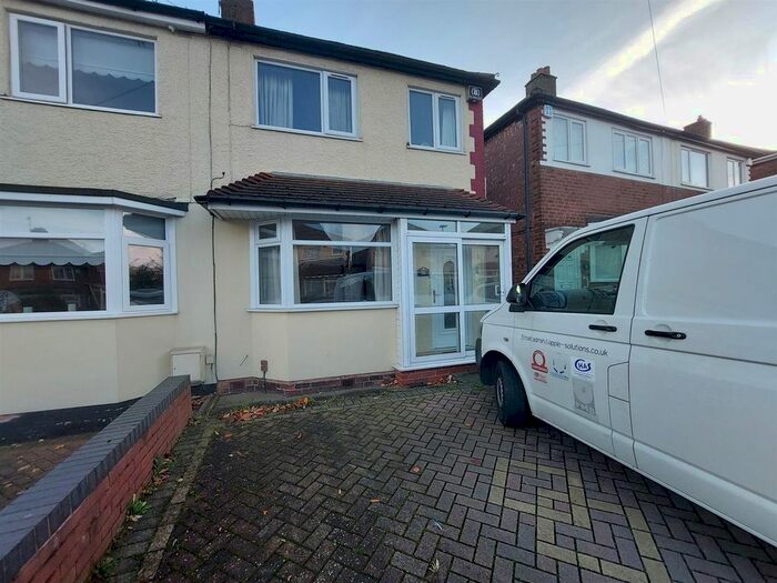 3 Bedroom Semi-Detached House To Rent In Delhurst Road, Great Barr, Birmingham, B44