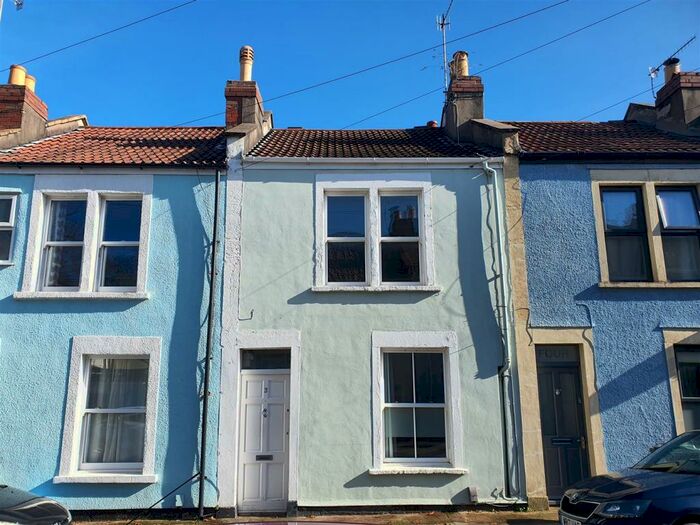 2 Bedroom Terraced House To Rent In Maidstone Street, Victoria Park, BS3