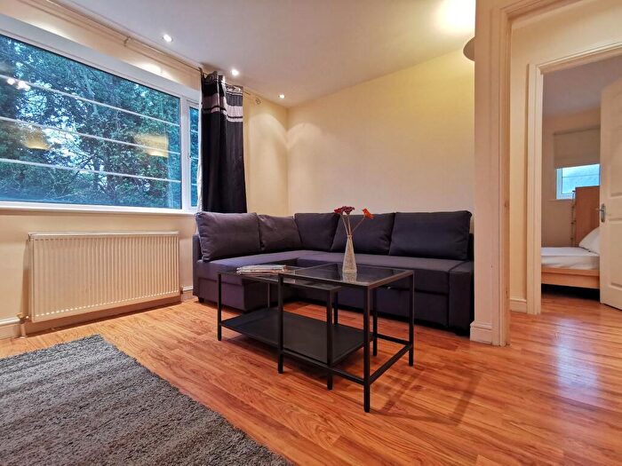 2 Bedroom Apartment To Rent In Wembley Hill Road, Wembley, HA9