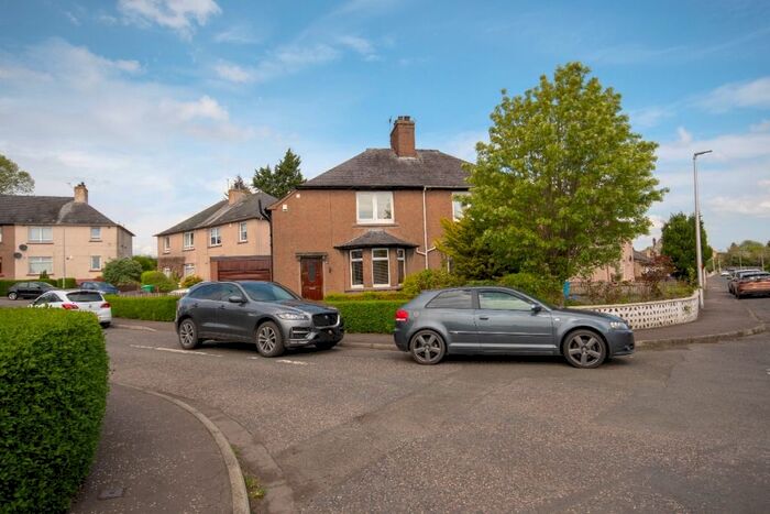 3 Bedroom Semi-Detached House To Rent In Park Circle, Markinch, KY7