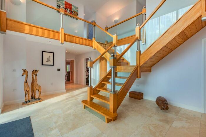 5 Bedroom Detached House For Sale In Fosse Way, Stretton On Dunsmore, Rugby, Warwickshire, CV23
