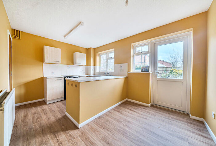 2 Bedroom Semi-Detached House For Sale In Homeleaze Road, Bristol, Somerset, BS10