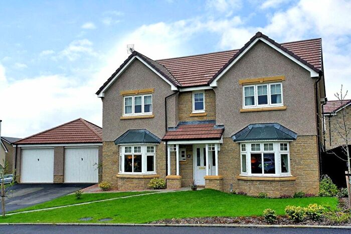 4 Bedroom Detached House To Rent In Le Roux Drive, Oldmeldrum, Inverurie, AB51