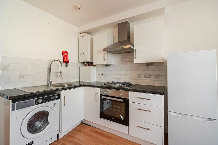 1 Bedroom Flat To Rent In Deptford High Street, London, SE8