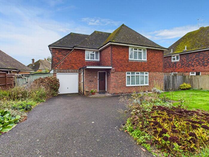 4 Bedroom House For Sale In Blunts Wood Road, Haywards Heath, RH16
