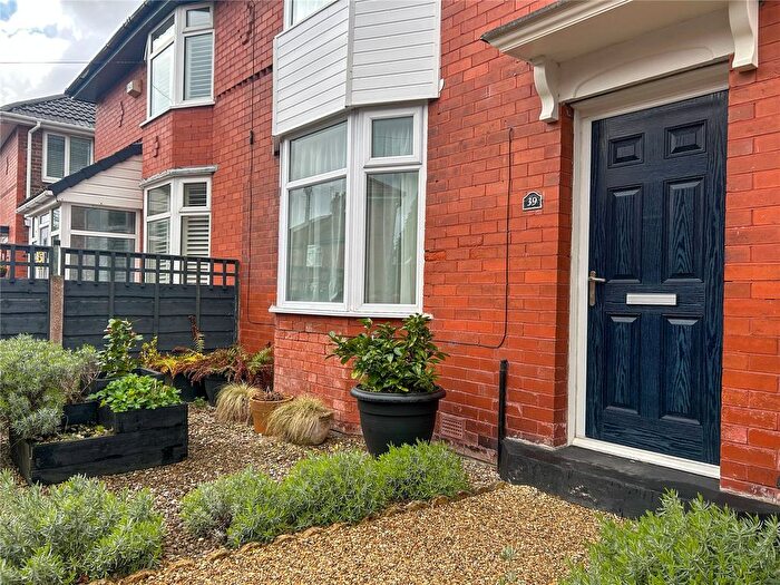 3 Bedroom Semi Detached House For Sale In Blue Bell Avenue, Moston, Manchester, M40