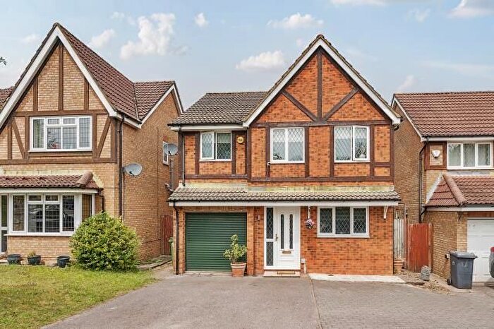 4 Bedroom Detached House To Rent In Belmont Heights, Hatch Warren, Basingstoke, RG22