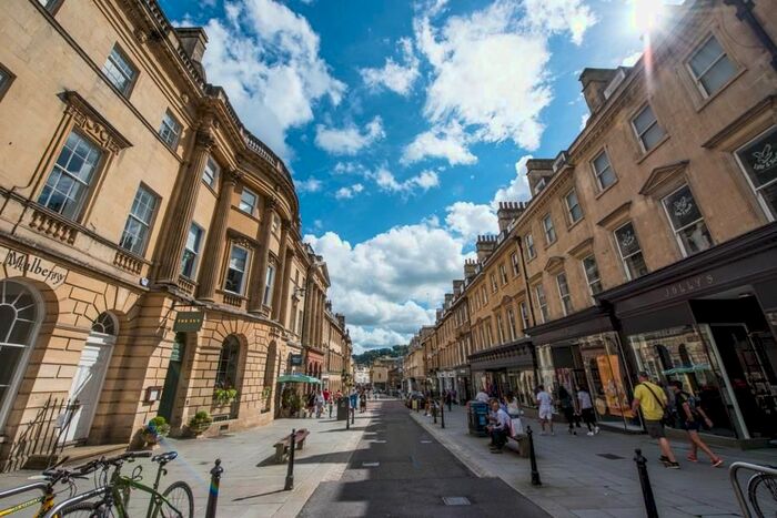 2 Bedroom Flat To Rent In Milsom Street, Bath BA1