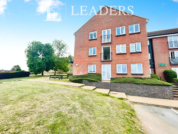 Studio To Rent In Mountbatten, Braintree, CM7