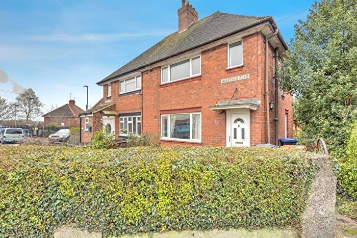 2 Bedroom End Of Terrace House For Sale In Wakefield Road, Northampton, NN2