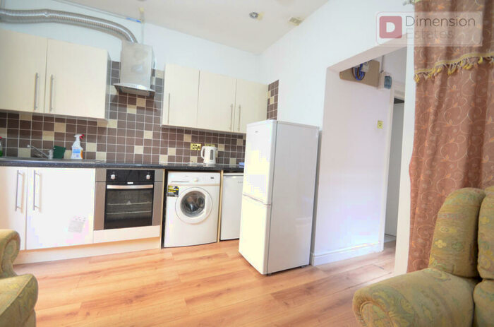 1 Bedroom Flat To Rent In Lower Clapton Road, Hackney, London, E5