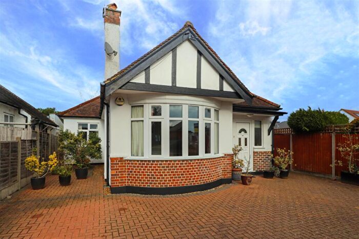 3 Bedroom Detached Bungalow For Sale In Ladygate Lane, Ruislip, HA4