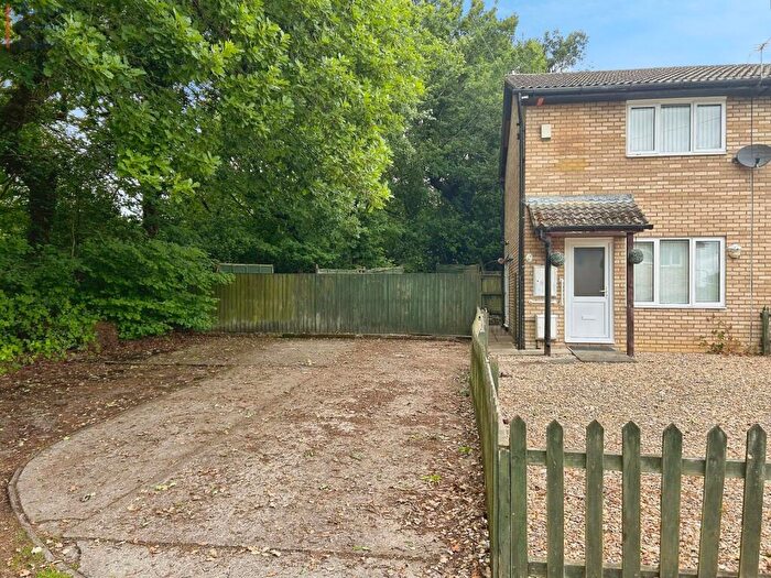 2 Bedroom End Of Terrace House For Sale In St Stephens Drive, Pencoed, Bridgend County., CF35