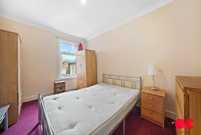 1 Bedroom Flat For Sale In Kempton Road, East Ham, E6