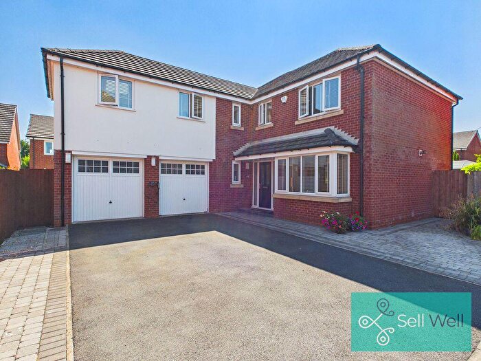 5 Bedroom Detached House For Sale In Spinners Drive Worsley Manchester, M28