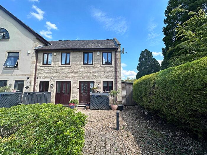 2 Bedroom End Of Terrace House For Sale In Oldbury Prior, Calne, SN11
