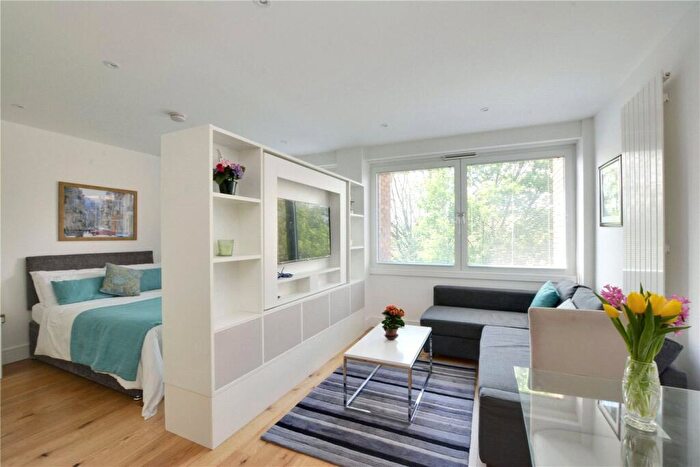 Apartment To Rent In Riverdale House, Molesworth Street, Lewisham, London, SE13