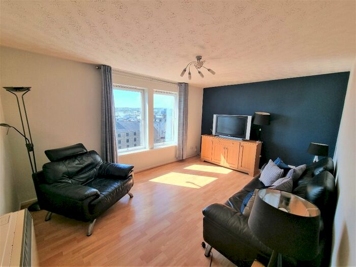 2 Bedroom Flat To Rent In Castle Terrace, City Centre, Aberdeen, AB11