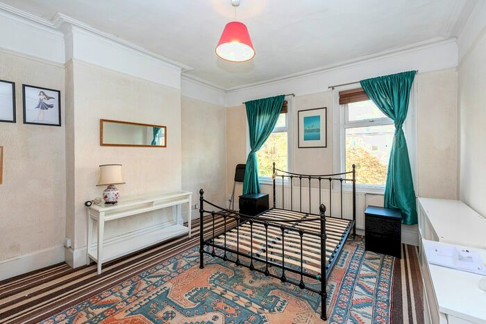 1 Bedroom Flat To Rent In Bulwer Road, London E11