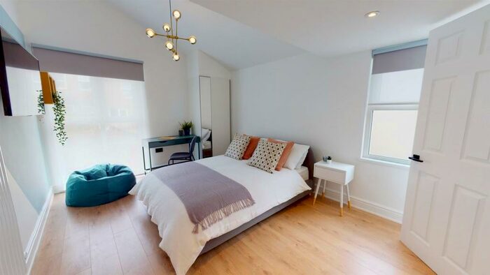 6 Bedroom House To Rent In Monthermer Road, Cathays, Cardiff, CF24