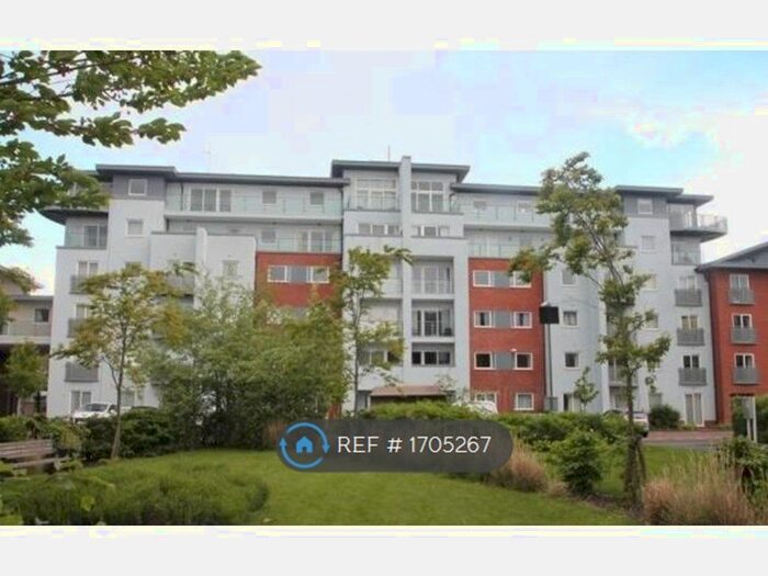 1 Bedroom Flat To Rent In Stanton House, Aylesbury, HP21