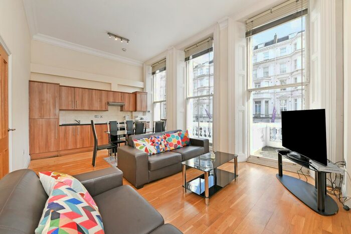 3 Bedroom Flat To Rent In Cromwell Road, London, SW7