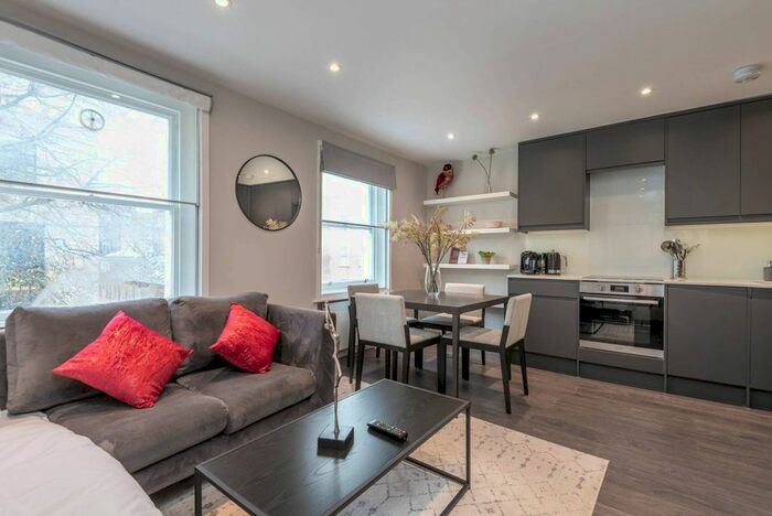 1 Bedroom Flat To Rent In Upper Montagu Street, Marylebone, London, W1H