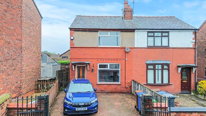 2 Bedroom Semi-Detached House For Sale In Atherton Road, Hindley Green, WN2